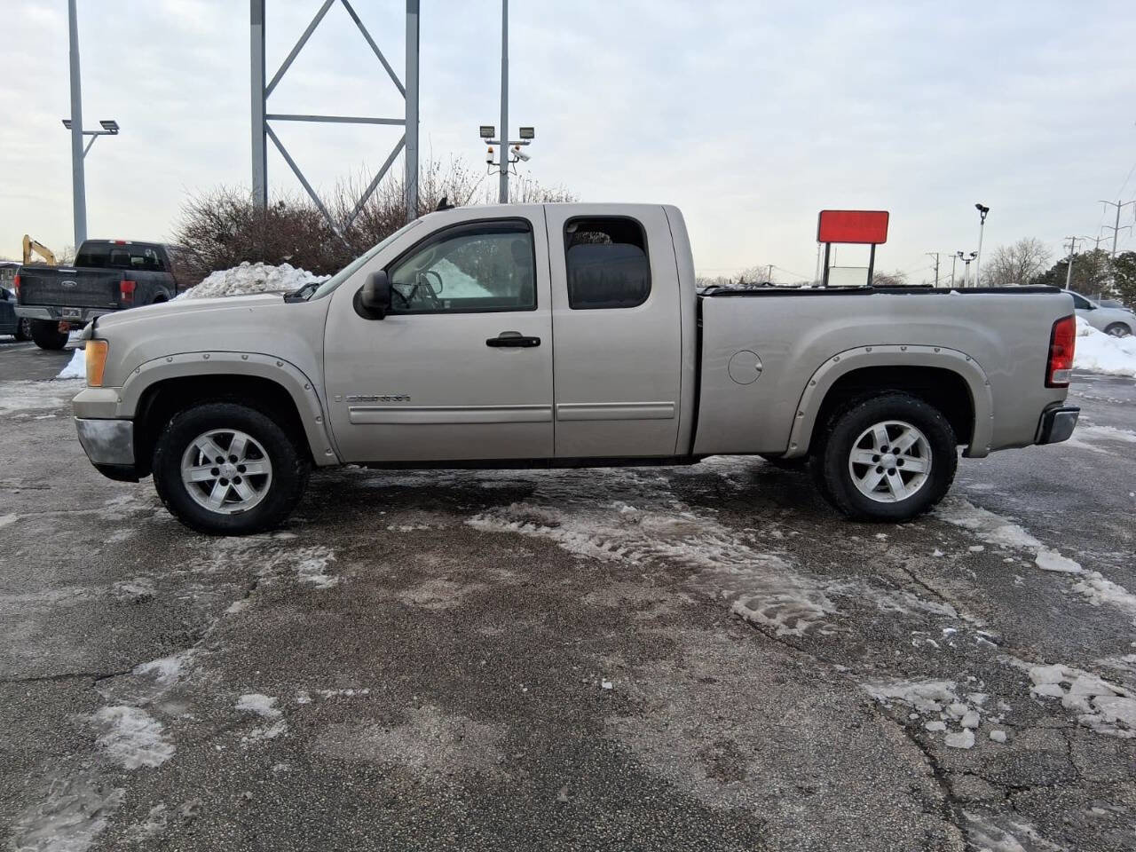 Used 2007 GMC Sierra 1500 SLE w/ SLE1 Preferred Package image 5