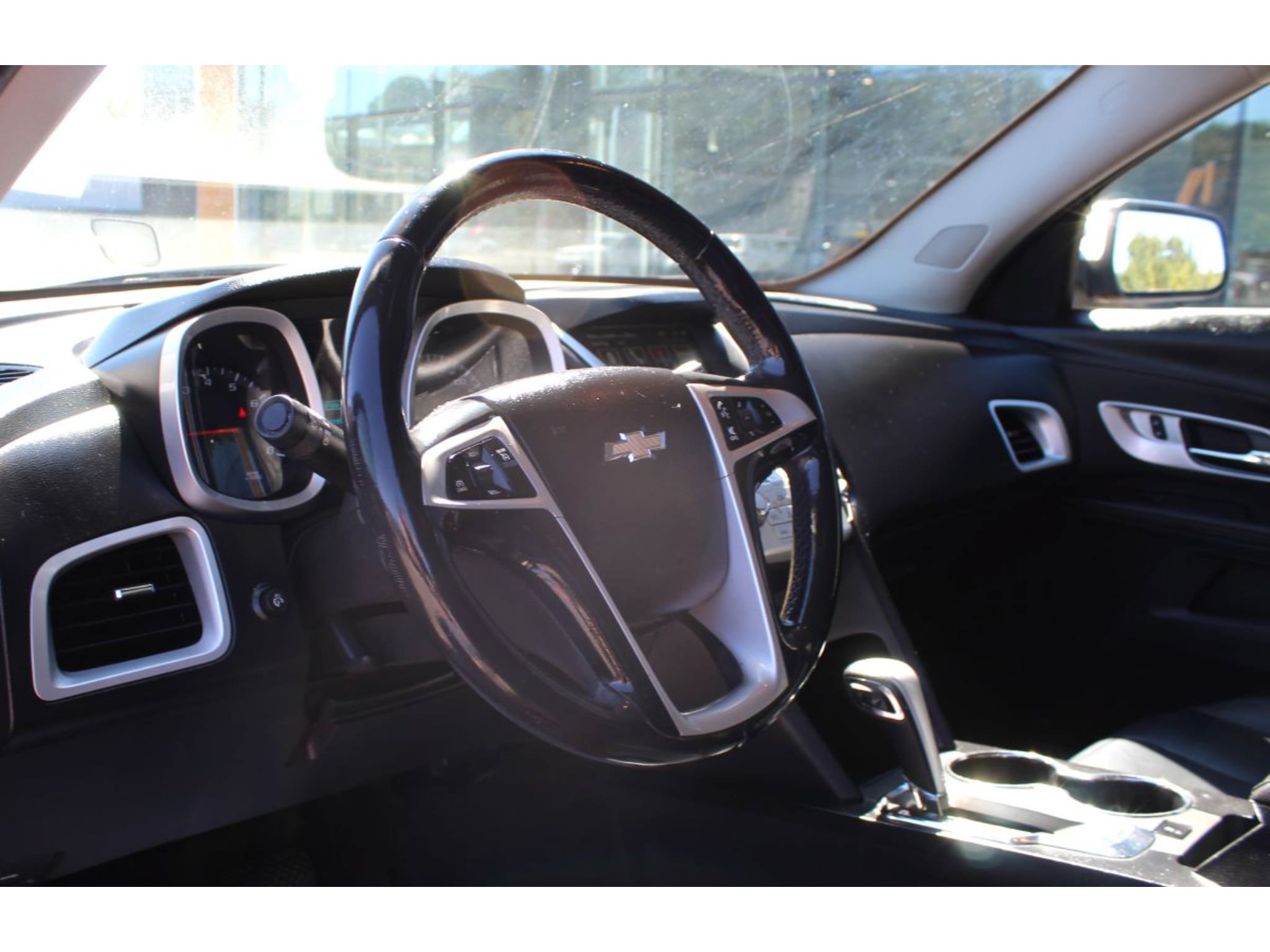 Used 2015 Chevrolet Equinox LT FWD image 20