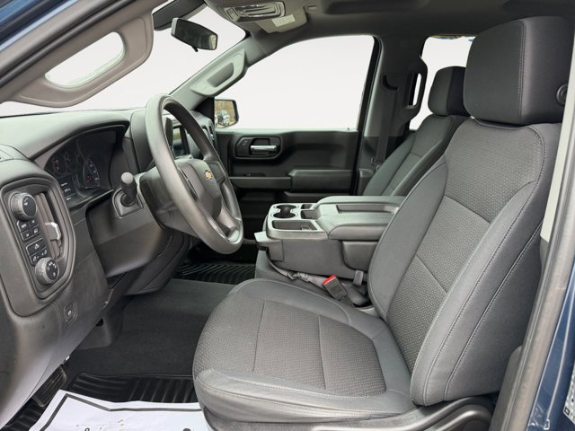 Used 2019 Chevrolet Silverado 1500 Custom w/ Custom Convenience Package image 8