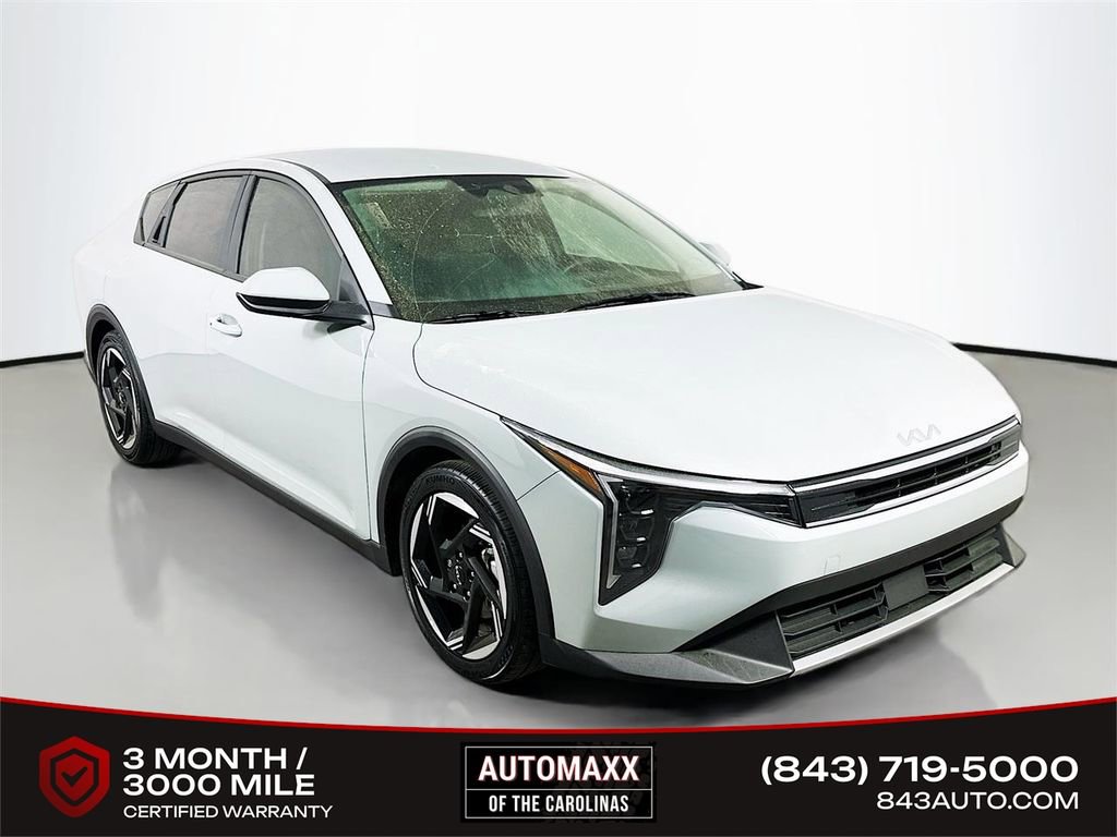 Used 2025 Kia K4 EX image 1