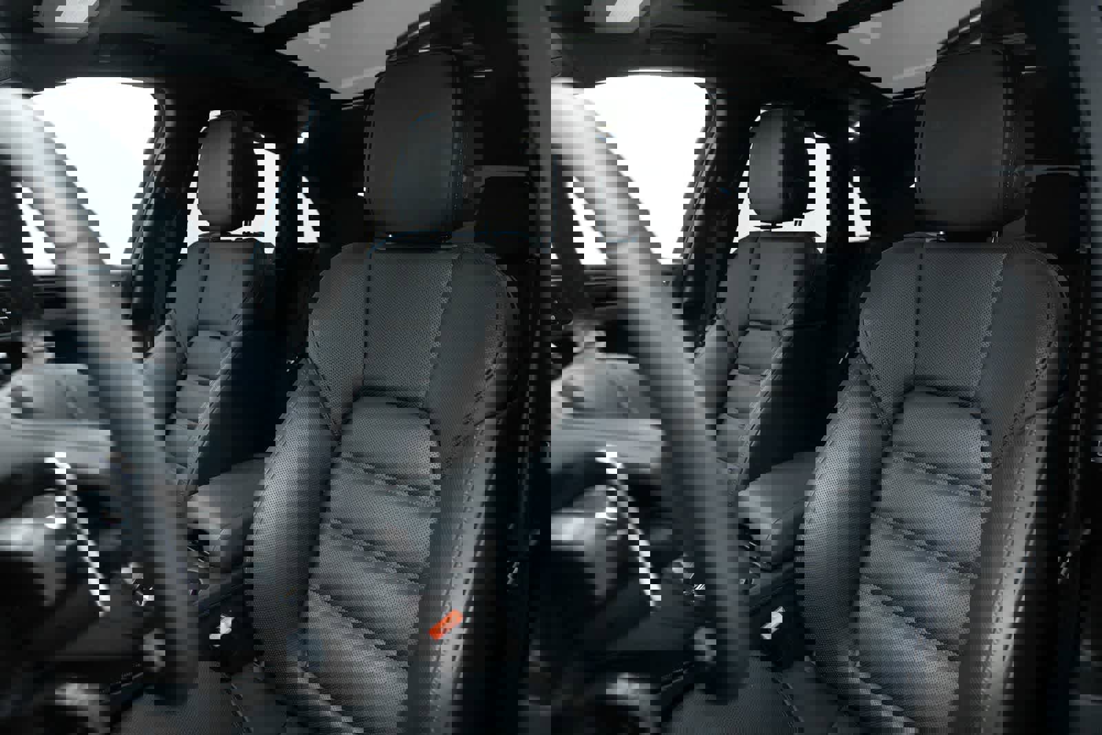 Certified 2026 Porsche Macan image 5