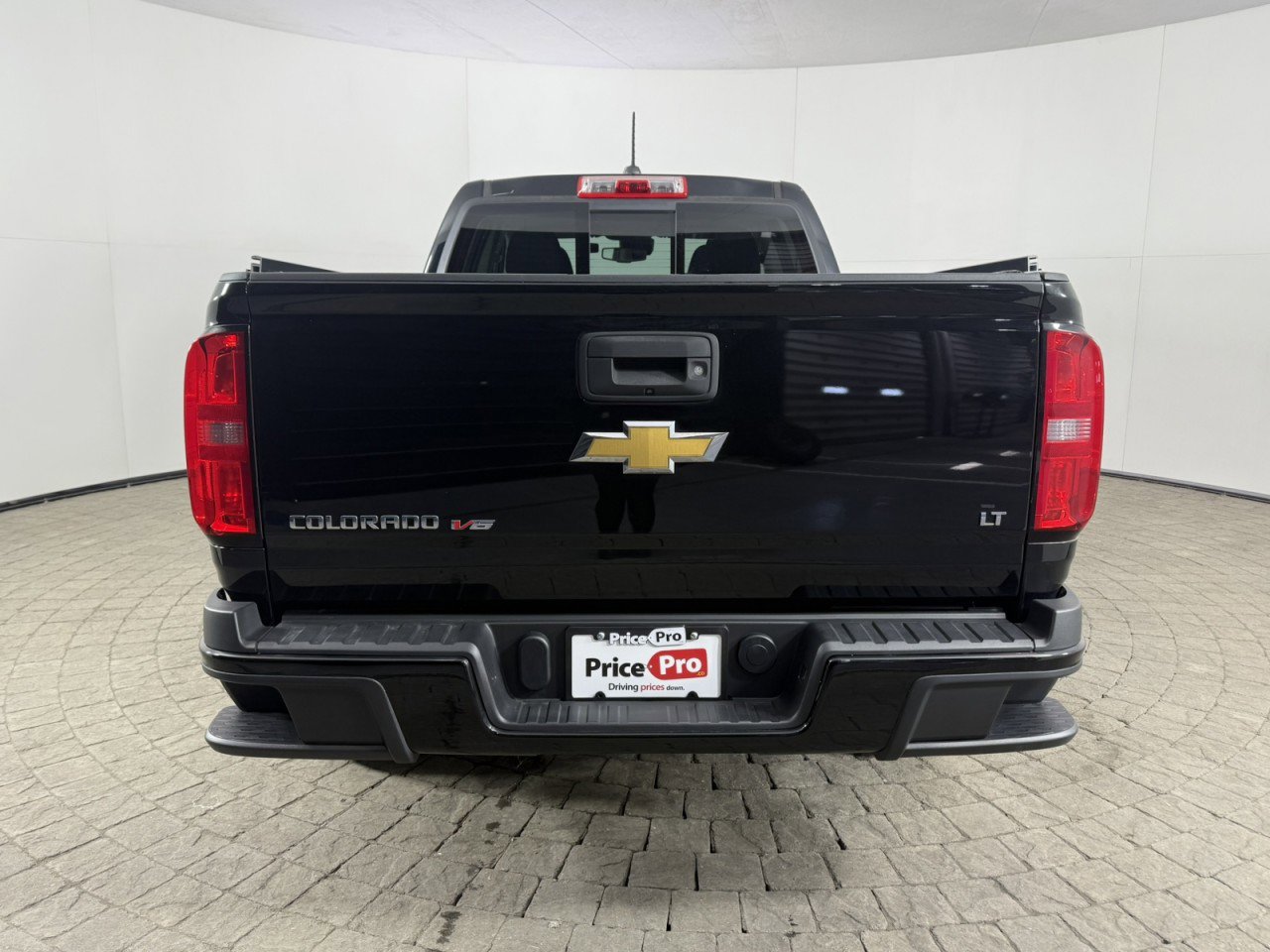 Used 2018 Chevrolet Colorado LT w/ LT Convenience Package image 7