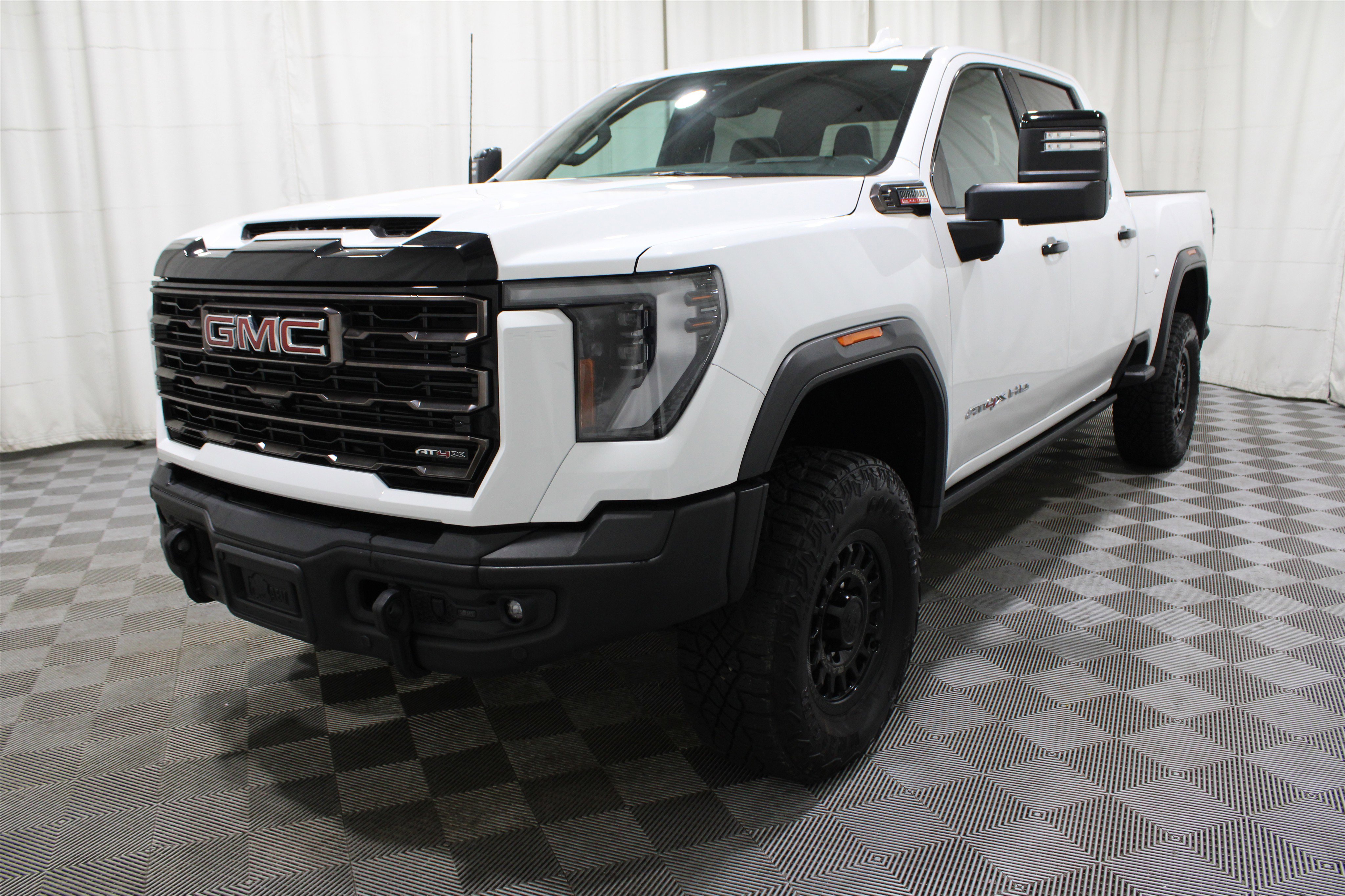Used 2025 GMC Sierra 2500 AT4X w/ AT4X AEV Edition image 49