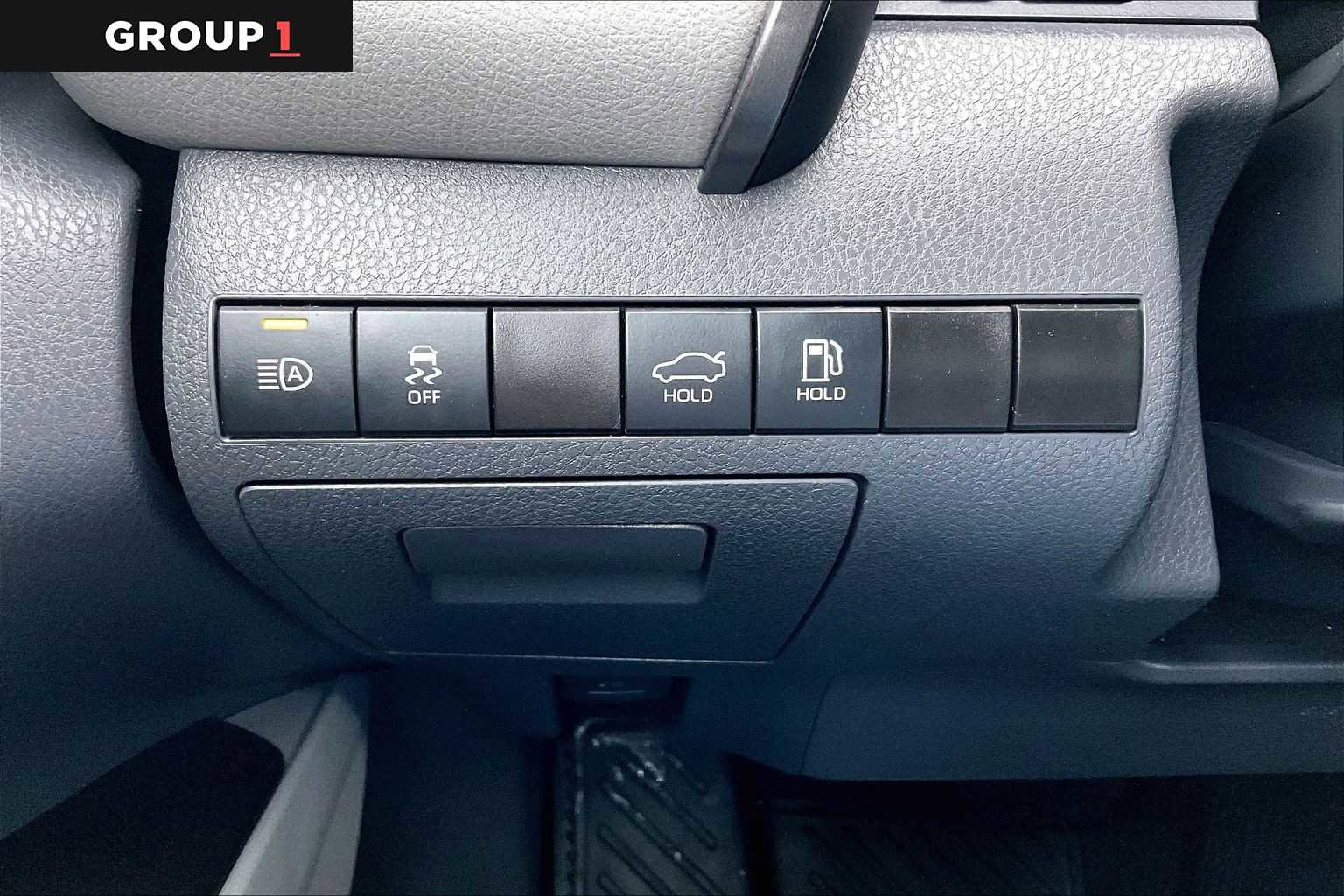 Used 2024 Toyota Camry SE AWD/4WD image 36