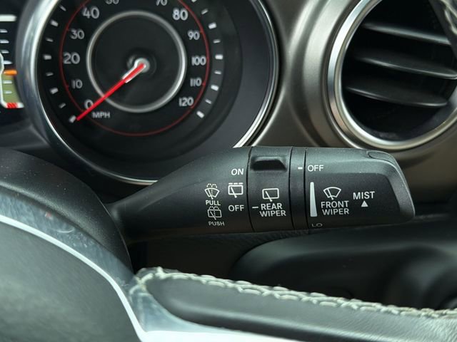 Used 2019 Jeep Wrangler Unlimited Rubicon AWD/4WD image 31