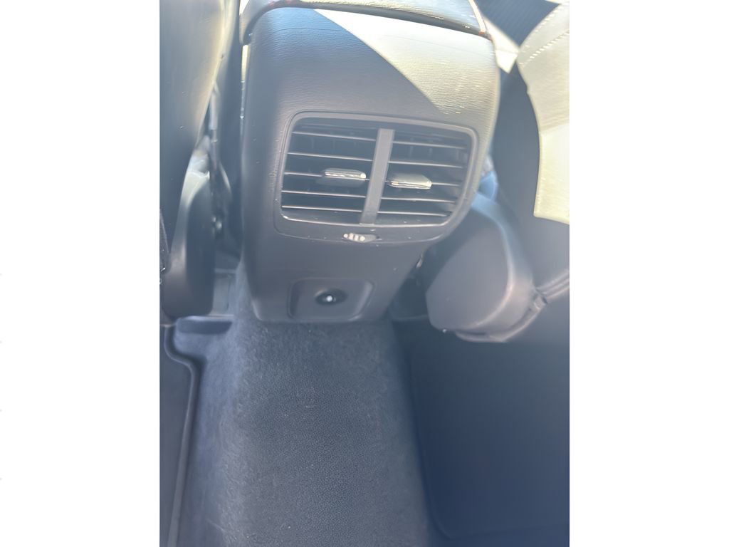 Used 2025 Ford Escape ST-Line image 14