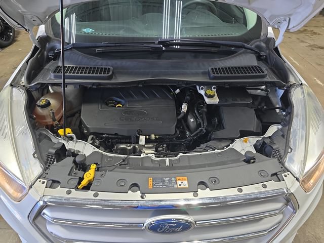 Used 2017 Ford Escape SE FWD image 30