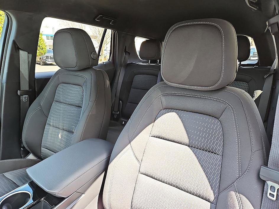 New 2026 Chevrolet Equinox LT w/ Safety and Technology Package image 15