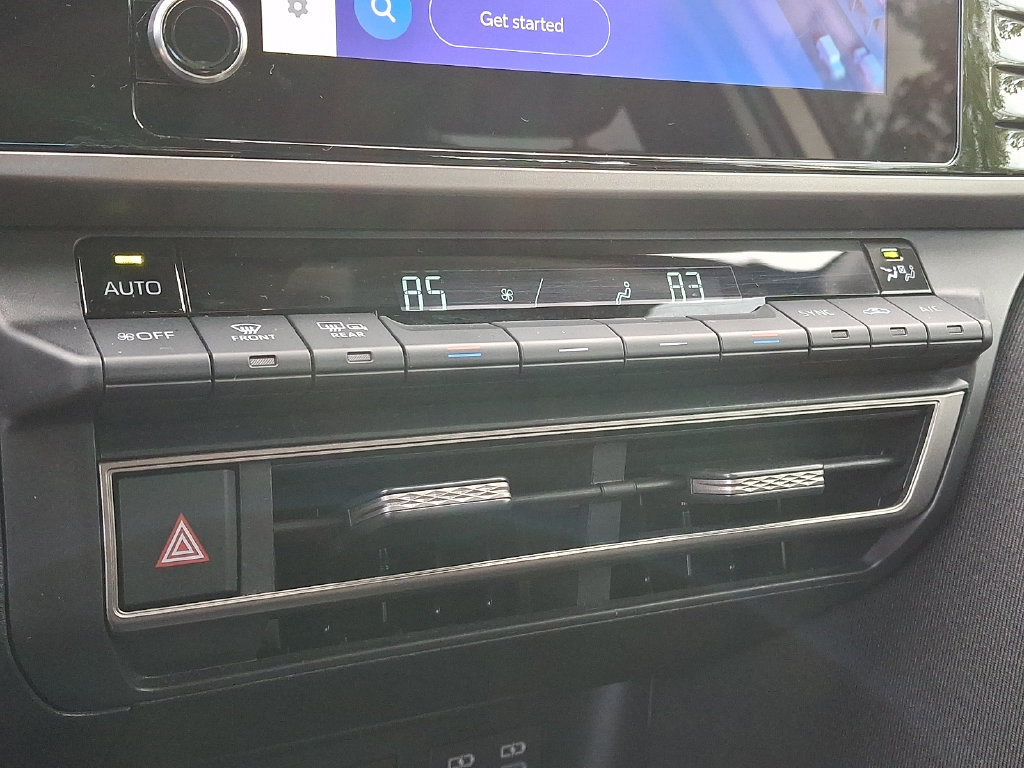Certified 2025 Toyota Camry LE FWD image 20