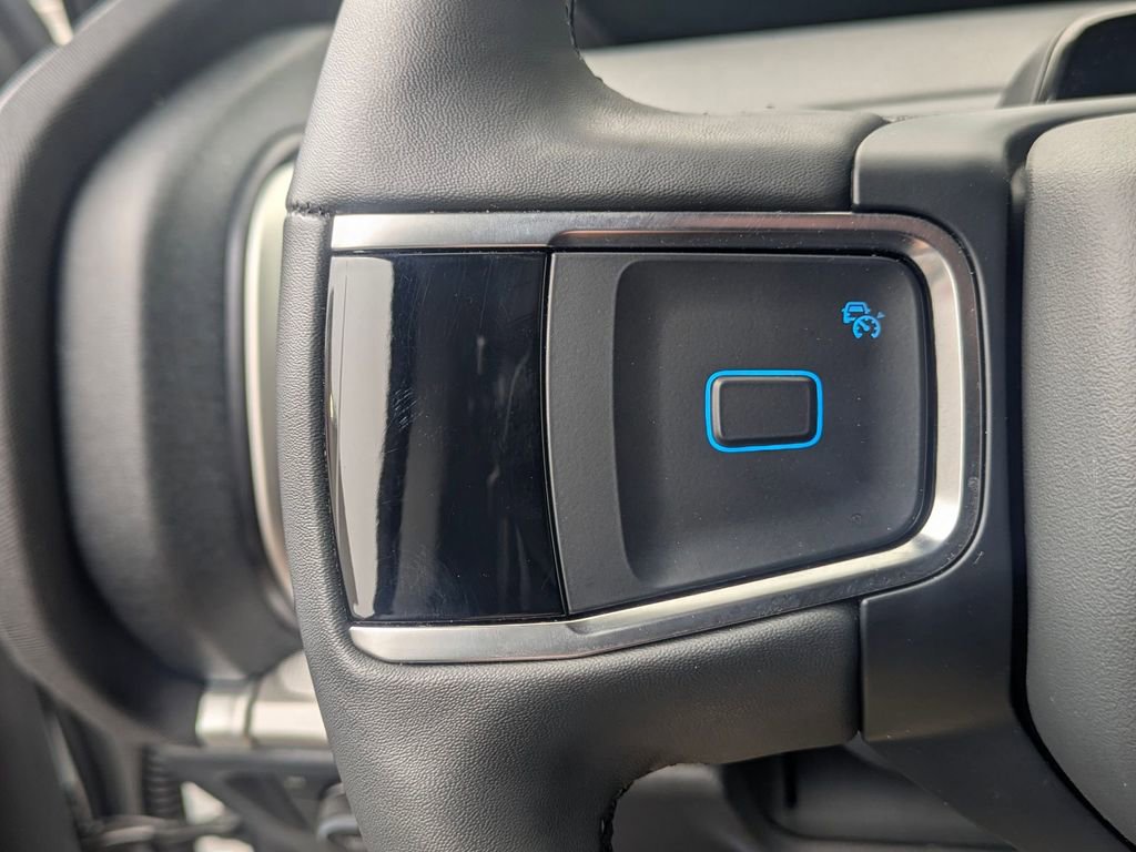 Used 2025 Ford Expedition Active image 20