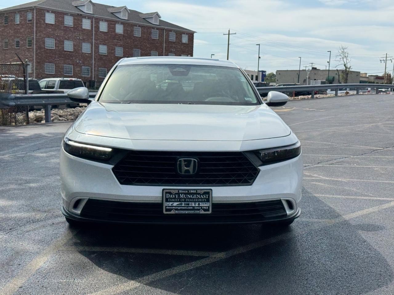 Used 2023 Honda Accord EX image 9