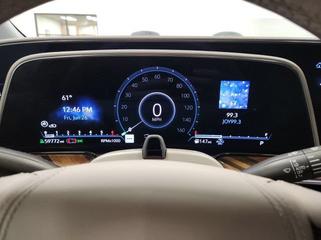 Used 2023 Cadillac Escalade Premium Luxury Platinum AWD/4WD image 13