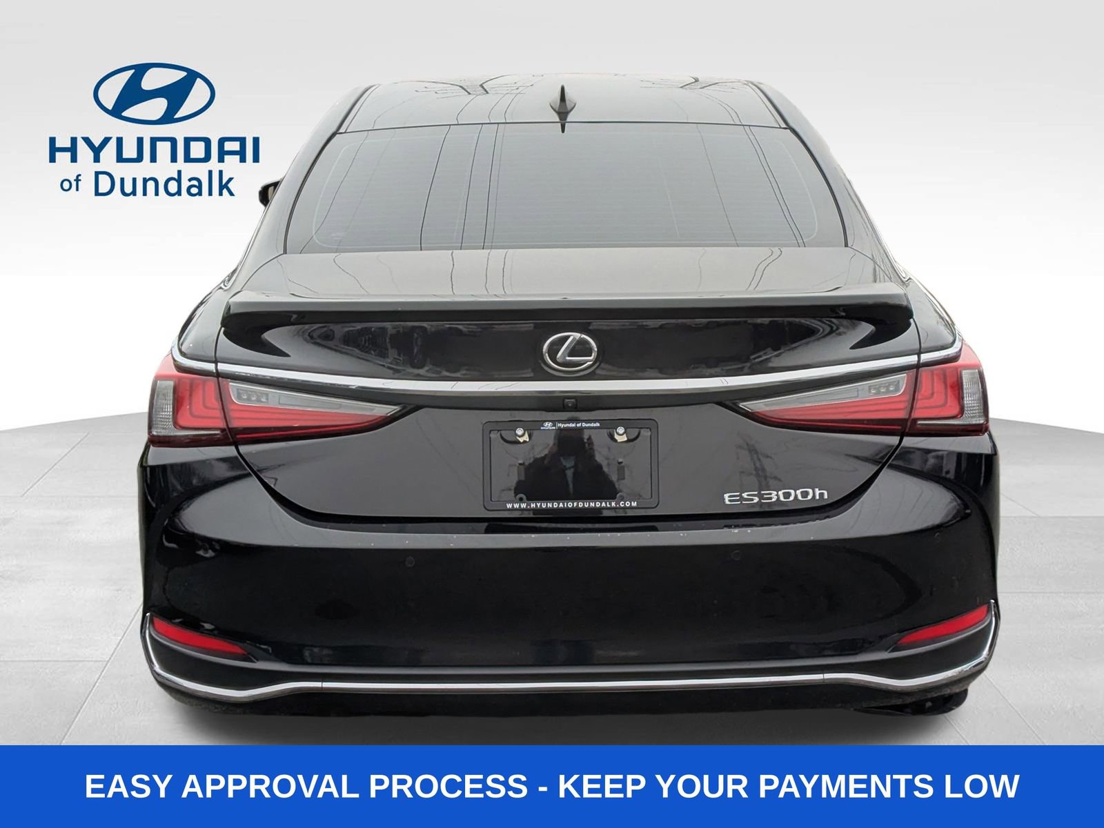 Used 2023 Lexus ES 300h w/ Premium Package image 5