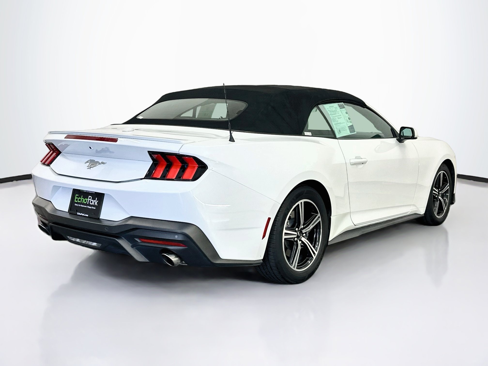 Used 2024 Ford Mustang Premium RWD image 9