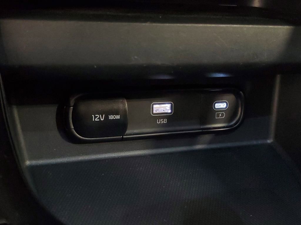 Used 2025 Kia Seltos S FWD image 23