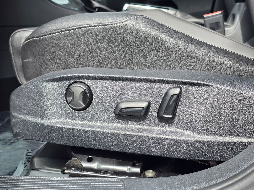 Used 2017 Volkswagen Golf Alltrack SEL image 21