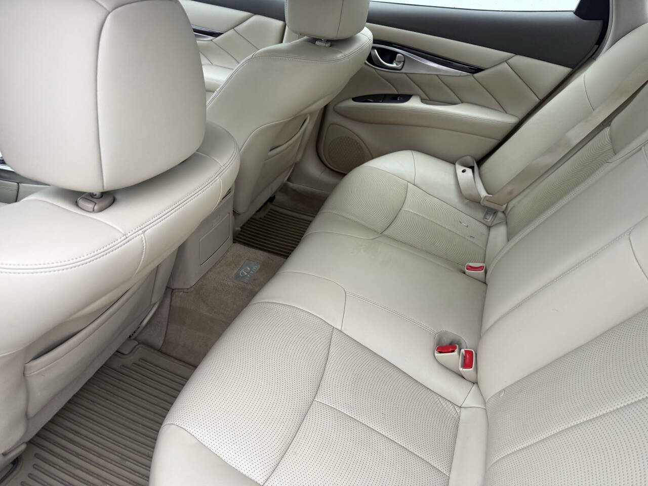 Used 2012 INFINITI M37 x w/ Premium Pkg image 14