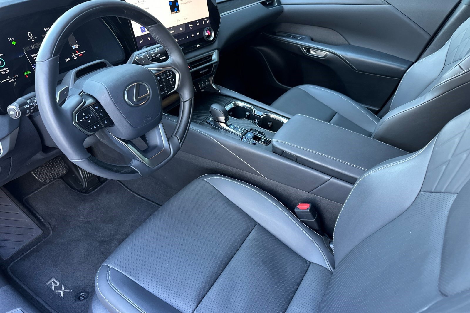 Certified 2025 Lexus RX 350h w/ Convenience Package image 11