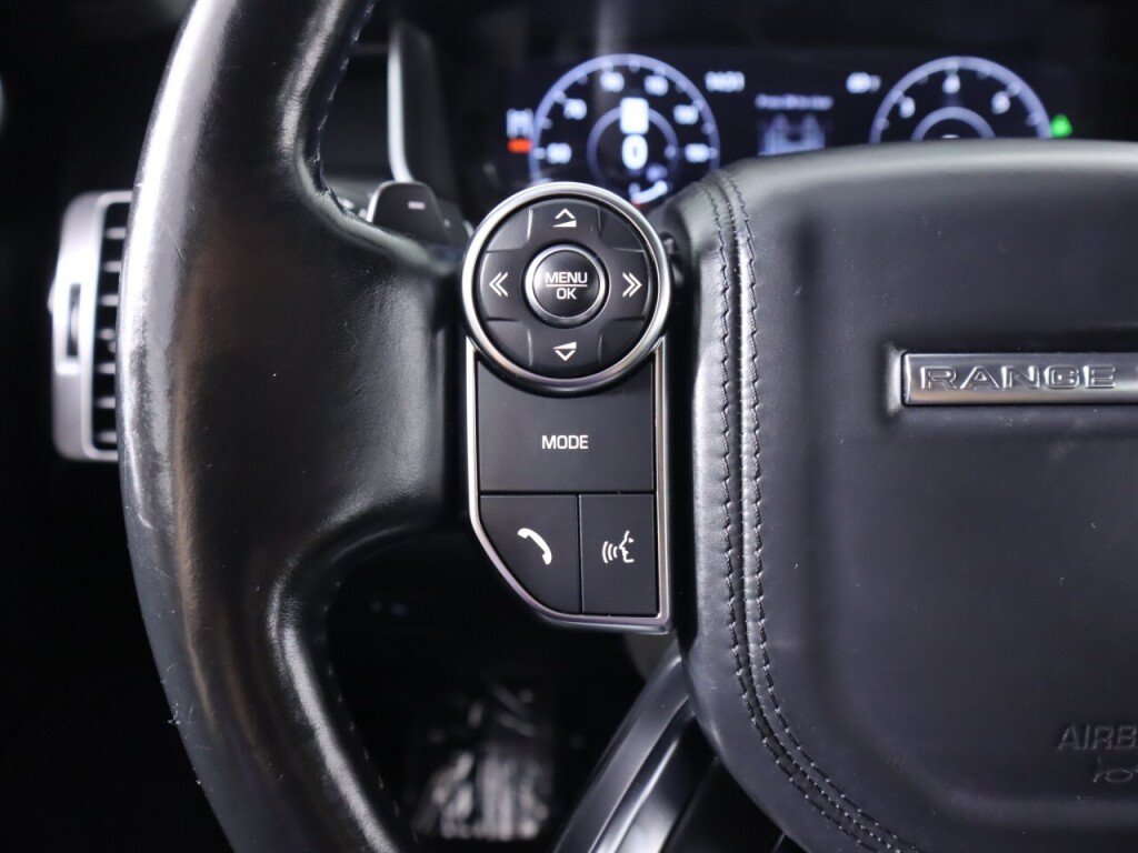 Used 2017 Land Rover Range Rover HSE AWD/4WD image 13