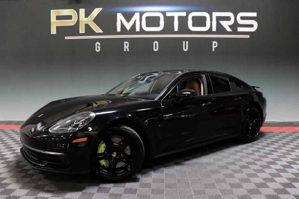 Used 2018 Porsche Panamera 4 image 1