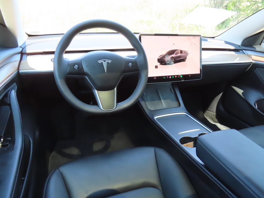 Used 2022 Tesla Model 3 Long Range AWD/4WD image 4