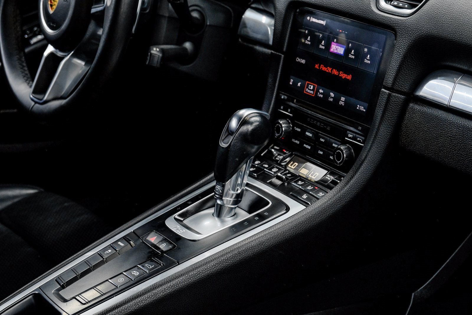 Used 2022 Porsche 718 Cayman image 28