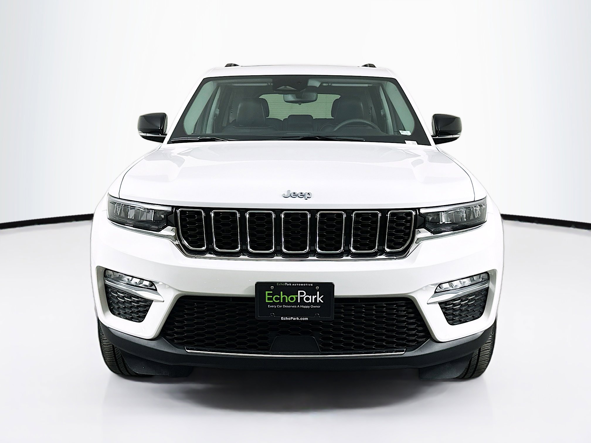 Used 2023 Jeep Grand Cherokee 4WD 4xe image 2