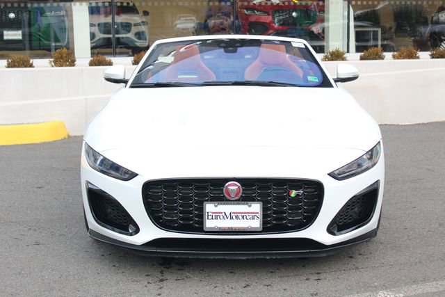 Used 2023 Jaguar F-TYPE R image 6