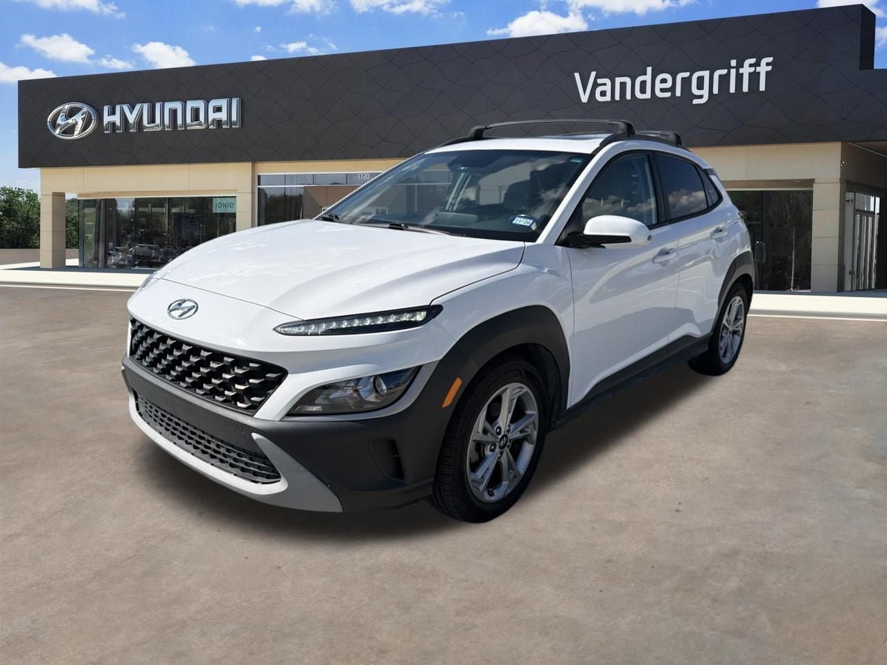 Used 2022 Hyundai Kona SEL w/ Convenience Package FWD image 1
