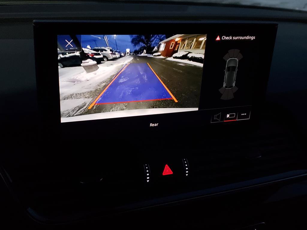 Used 2022 Audi Q5 2.0T Premium image 23