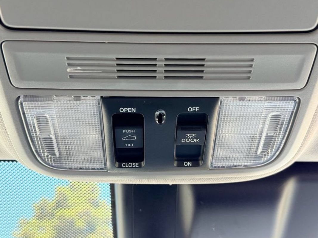 Used 2020 Honda Odyssey EX-L image 14