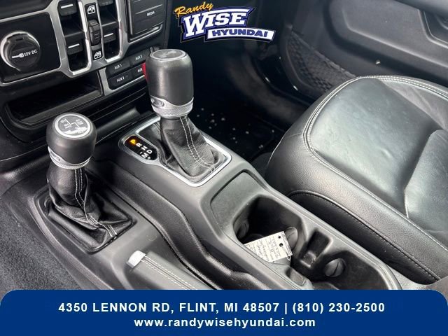 Used 2022 Jeep Wrangler Unlimited Sahara w/ Cold Weather Group image 25