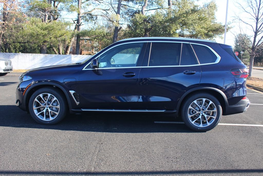 New 2026 BMW X5 xDrive50e w/ Executive Package image 4