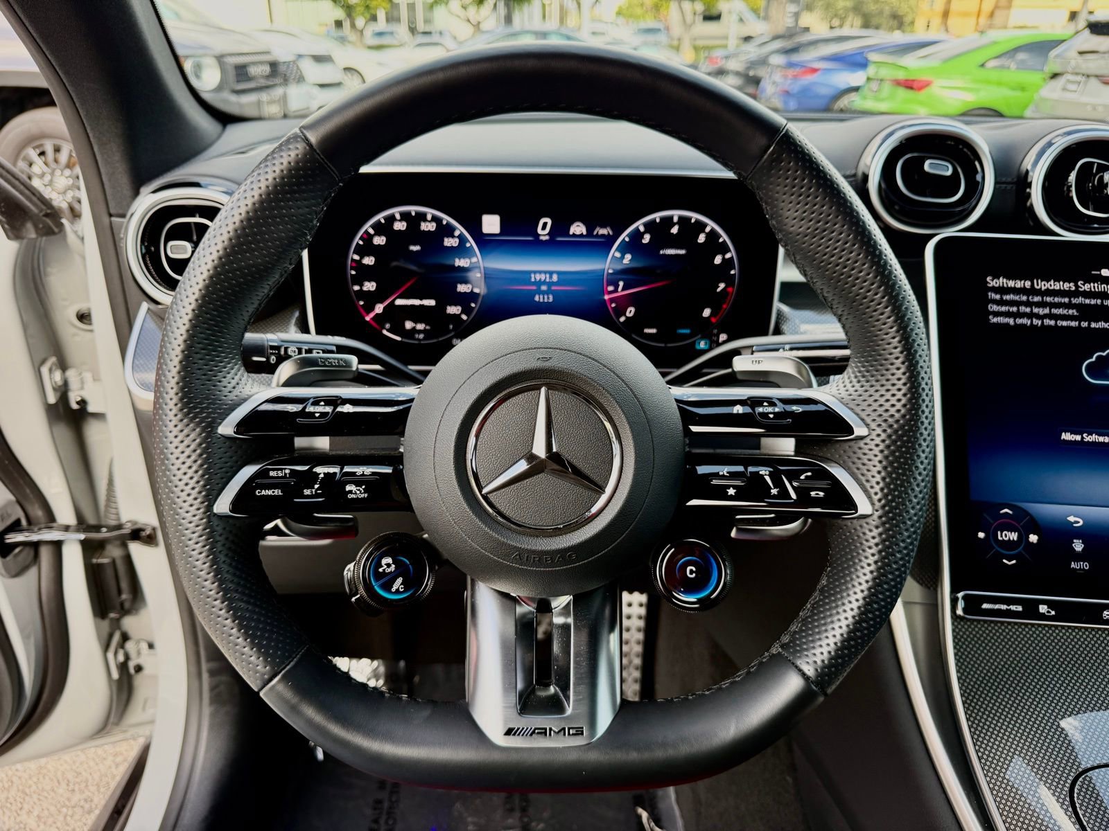 Used 2025 Mercedes-Benz GLC 43 AMG 4MATIC image 32