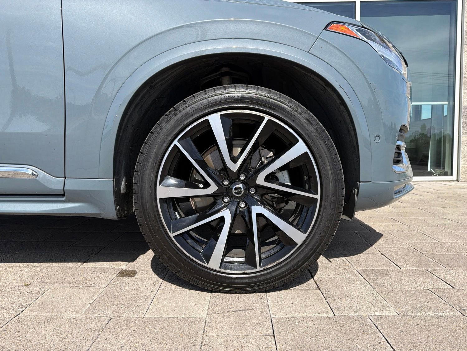 Used 2023 Volvo XC90 B5 Plus AWD/4WD image 8