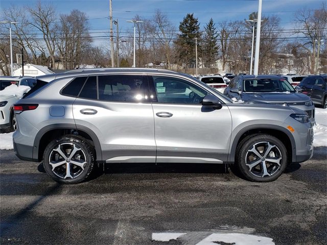 New 2026 Volkswagen Tiguan SE image 2