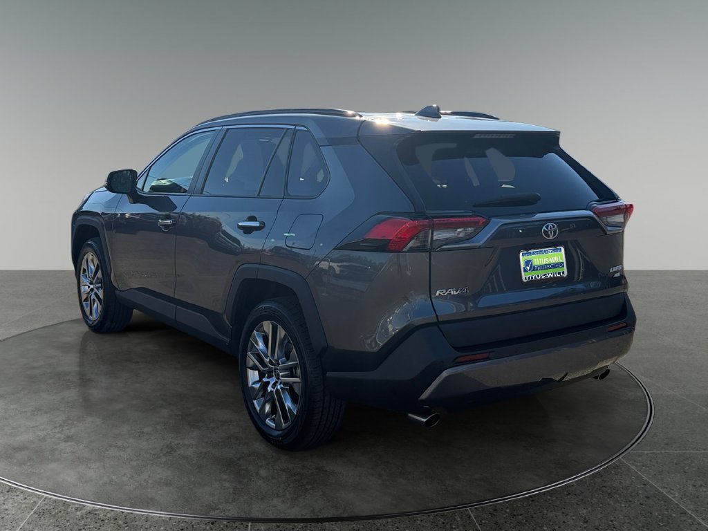 Used 2021 Toyota RAV4 Limited w/ Limited Grade Weather Package AWD/4WD image 7