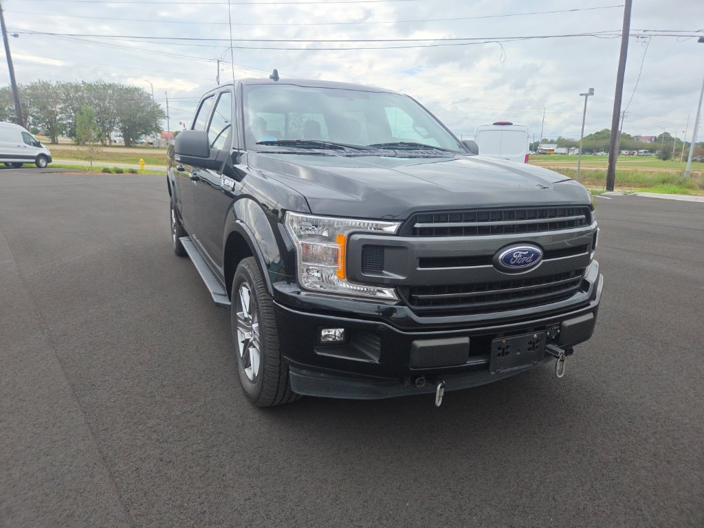 Used 2018 Ford F150 XLT w/ Equipment Group 302A Luxury AWD/4WD image 2