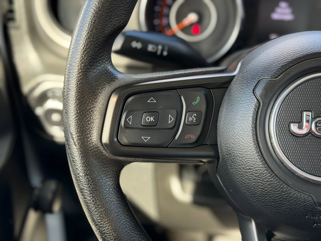 Used 2022 Jeep Wrangler Sport image 9