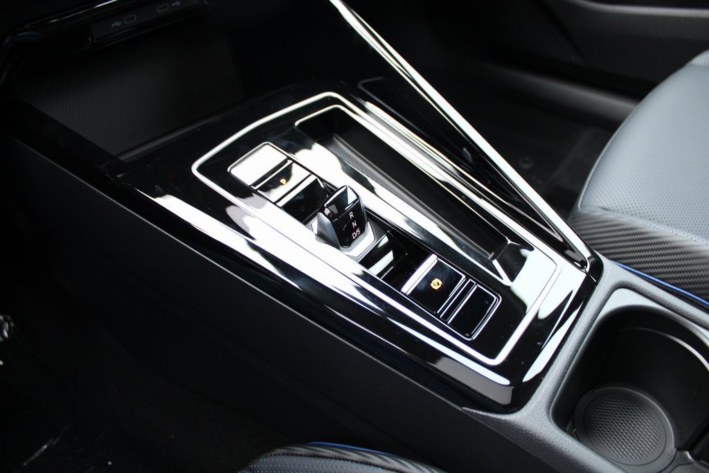 New 2026 Volkswagen Golf image 17