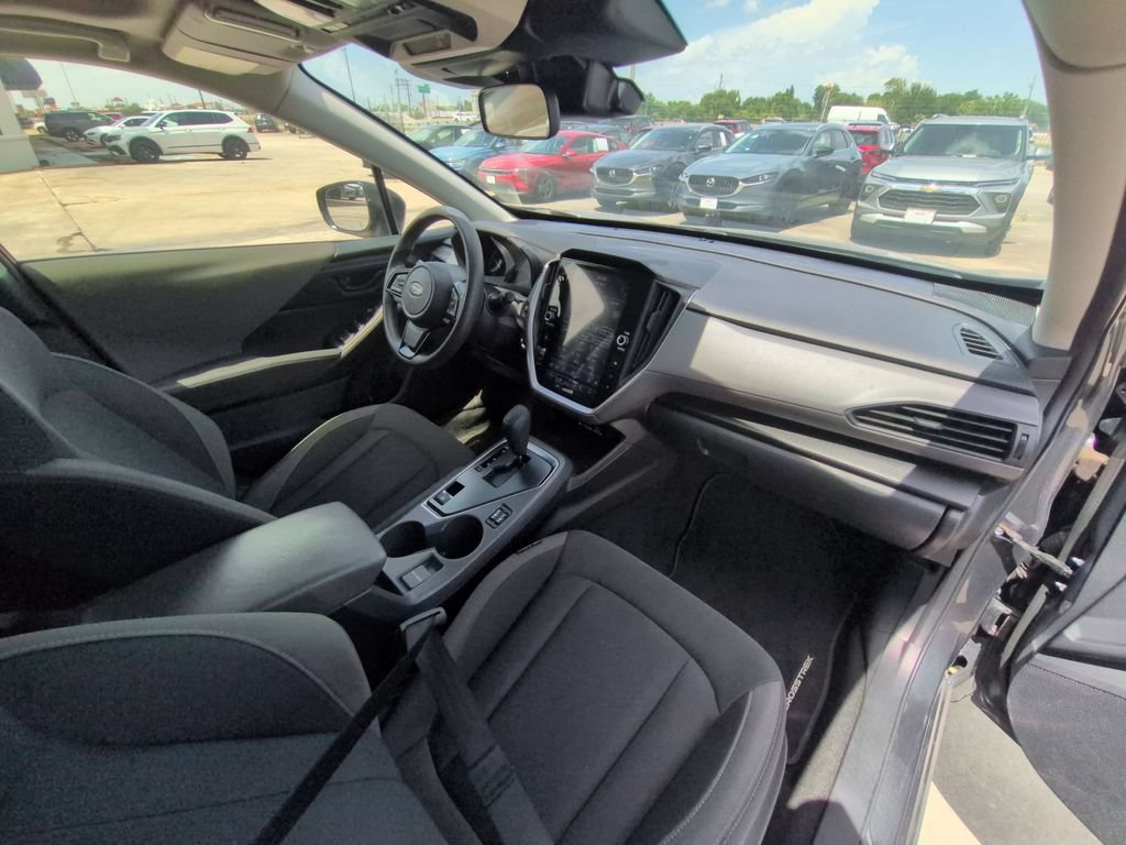 Used 2025 Subaru Crosstrek 2.5i Premium AWD/4WD image 31