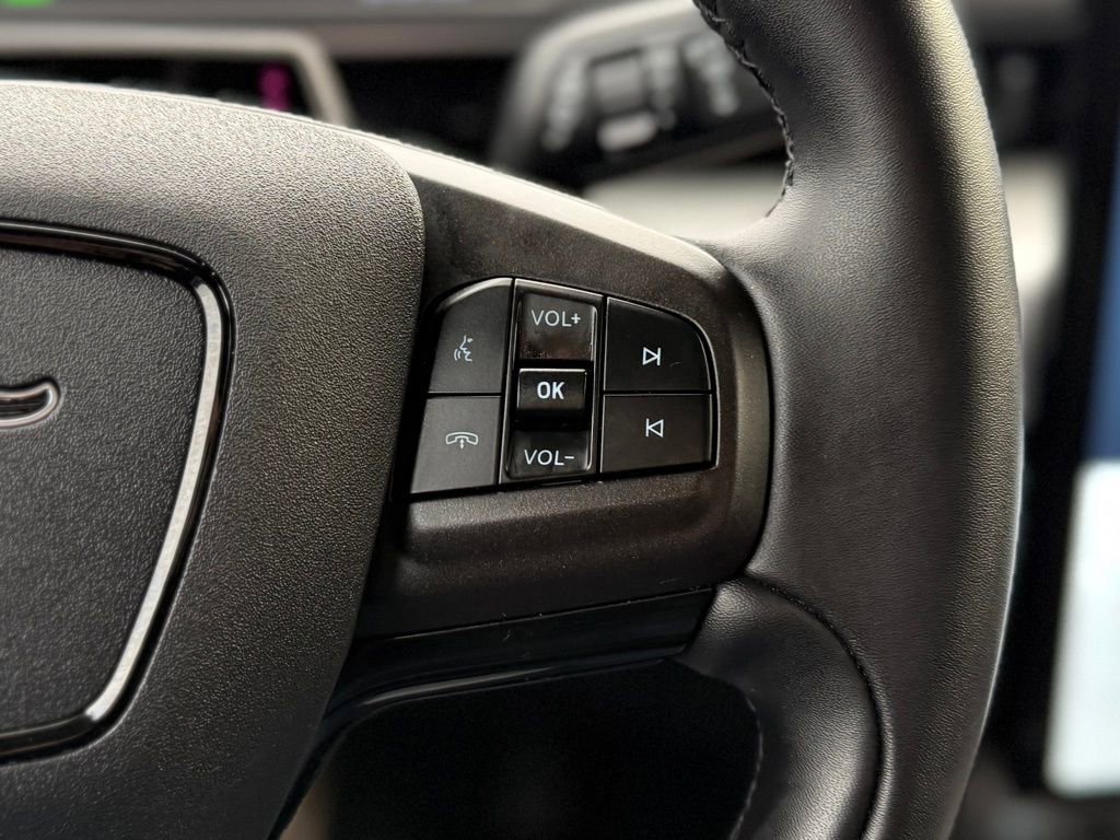 Used 2021 Ford Mustang Mach-E Select w/ Comfort/Appearance Package image 11