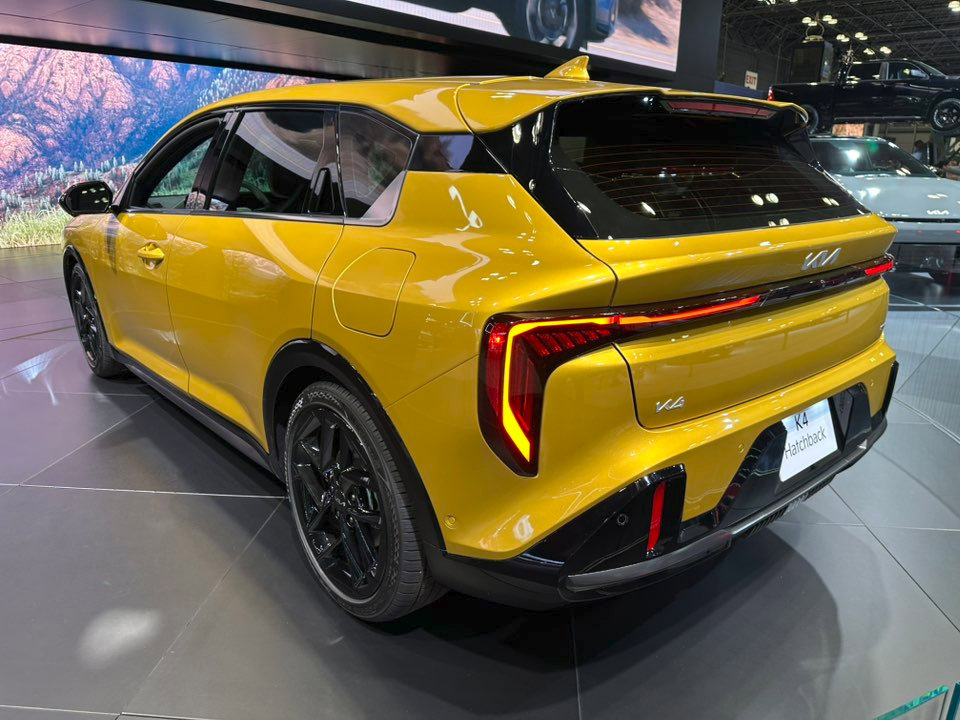 New 2026 Kia K4 GT-Line Turbo image 6