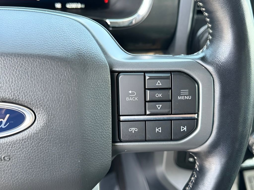 Used 2022 Ford F150 Lariat w/ Equipment Group 502A High image 16