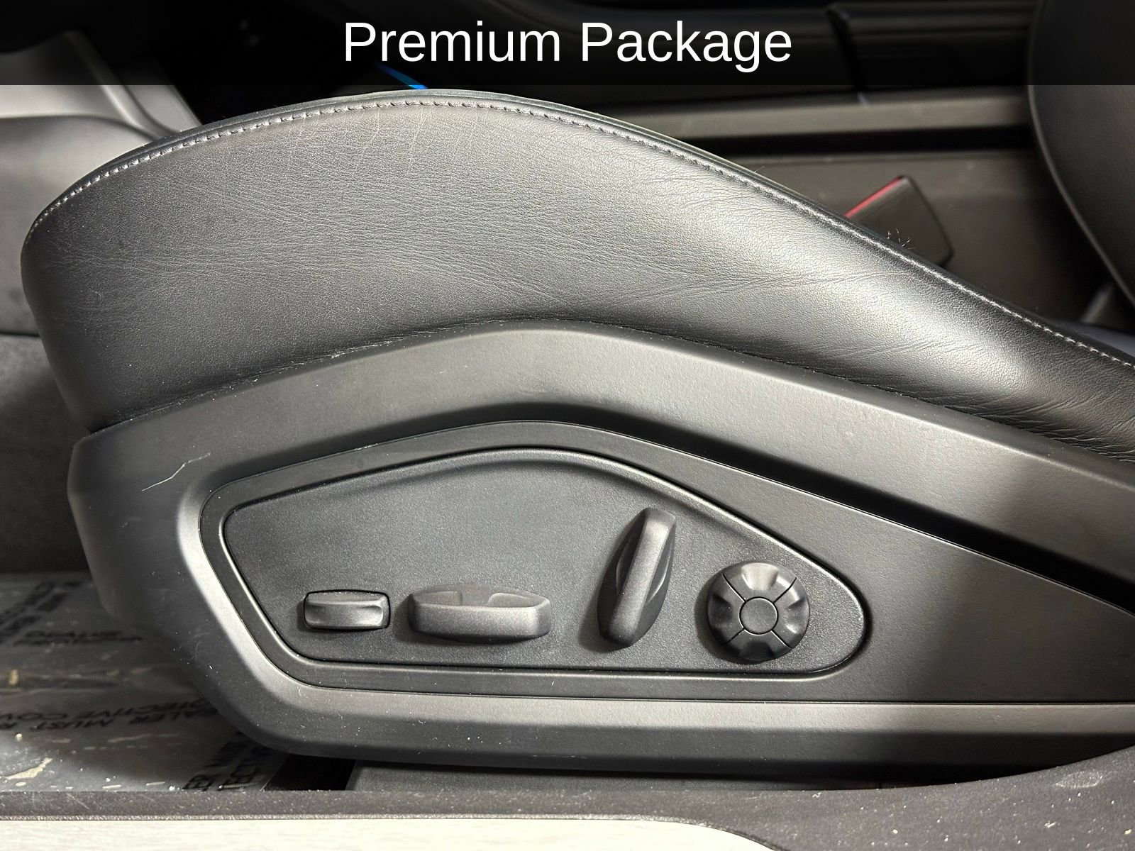 Used 2024 Porsche Taycan 4S w/ Premium Package image 6