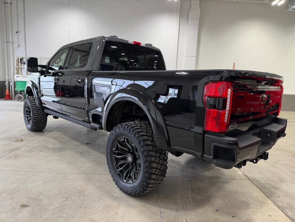 New 2026 Ford F250 Lariat w/ Black Appearance Package image 8