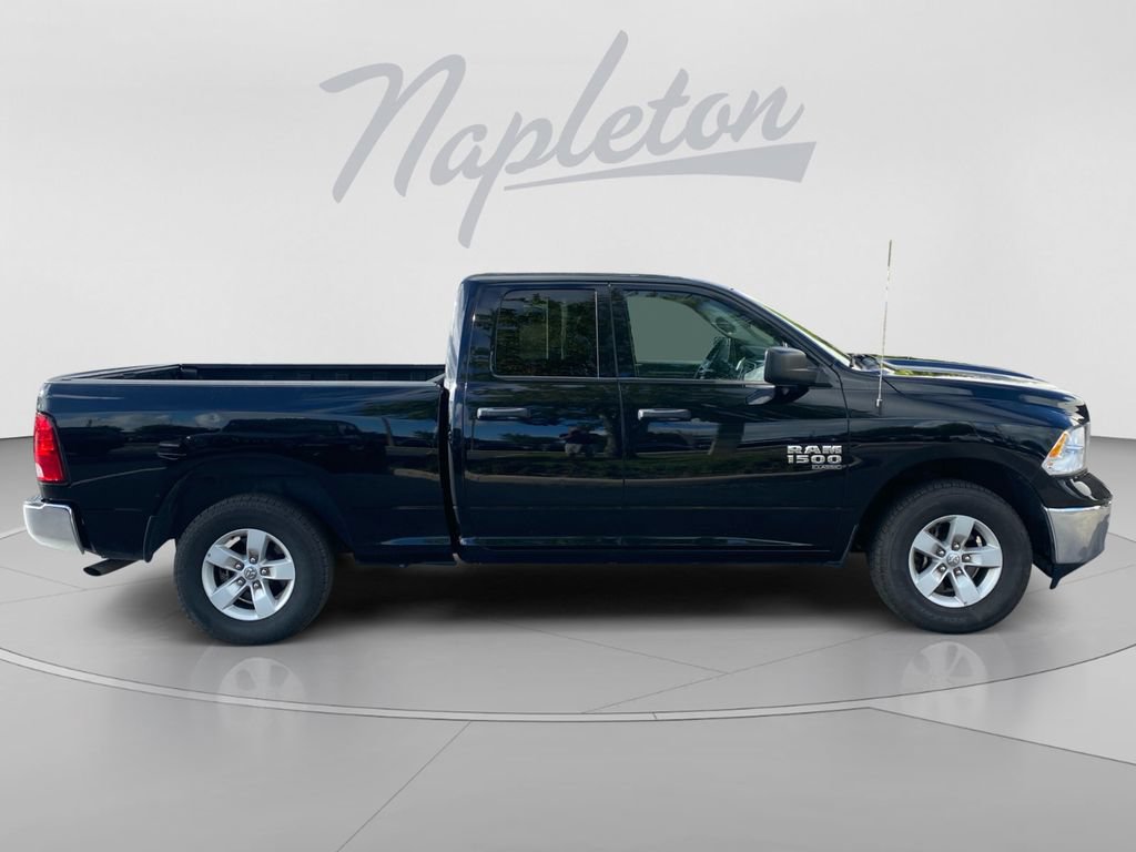 Used 2024 RAM 1500 Classic SLT AWD/4WD image 7