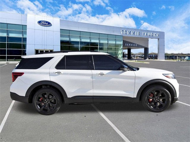 Used 2023 Ford Explorer ST w/ Equipment Group 401A image 5