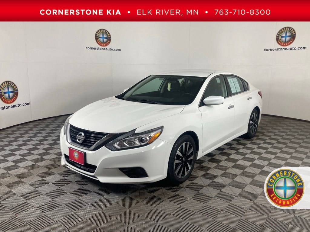 Used 2018 Nissan Altima 2.5 SV image 1