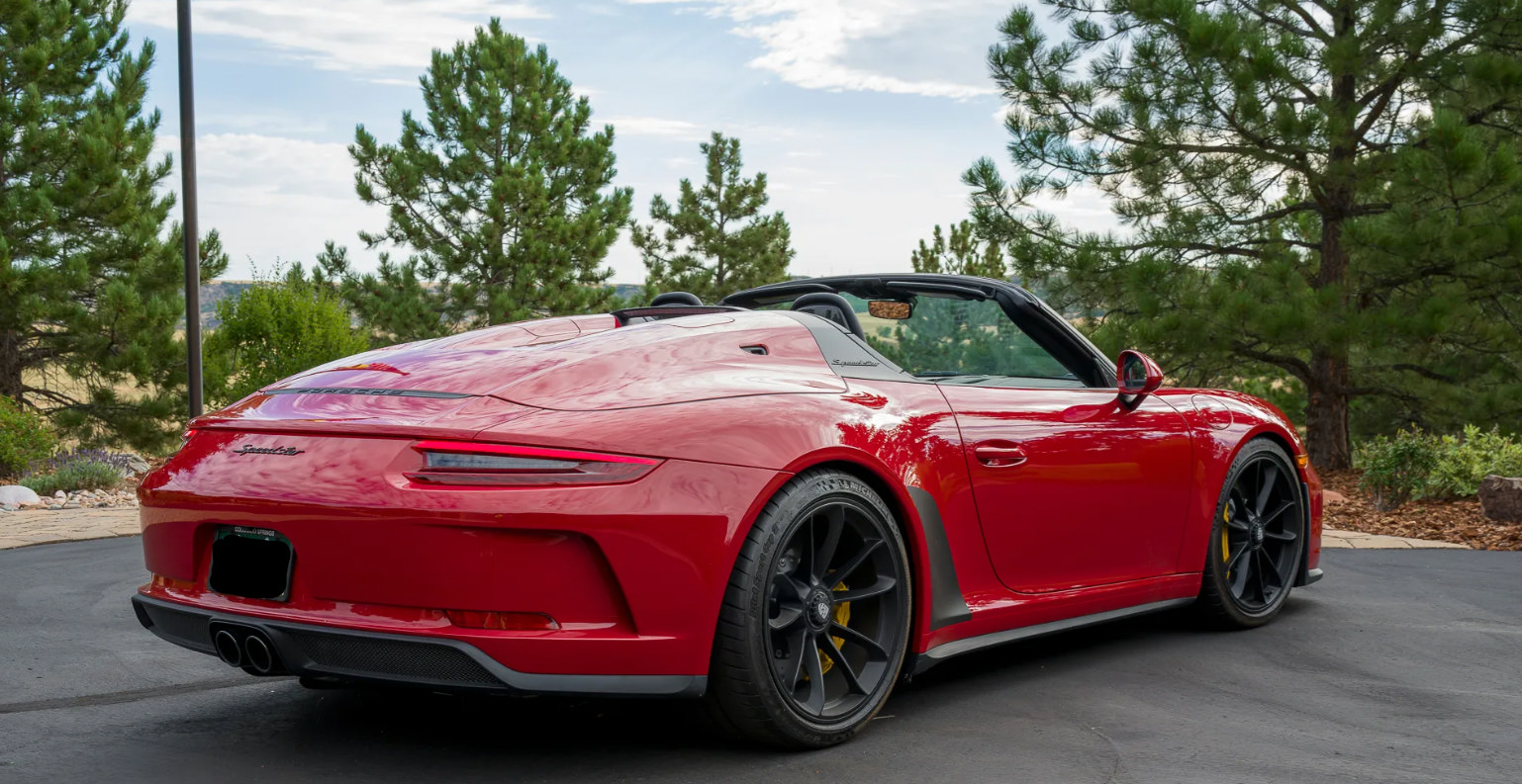 Used 2019 Porsche 911 Speedster RWD image 3